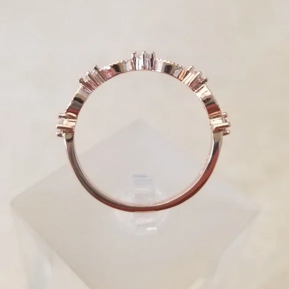 18k Stack Band - Picture 6 of 9